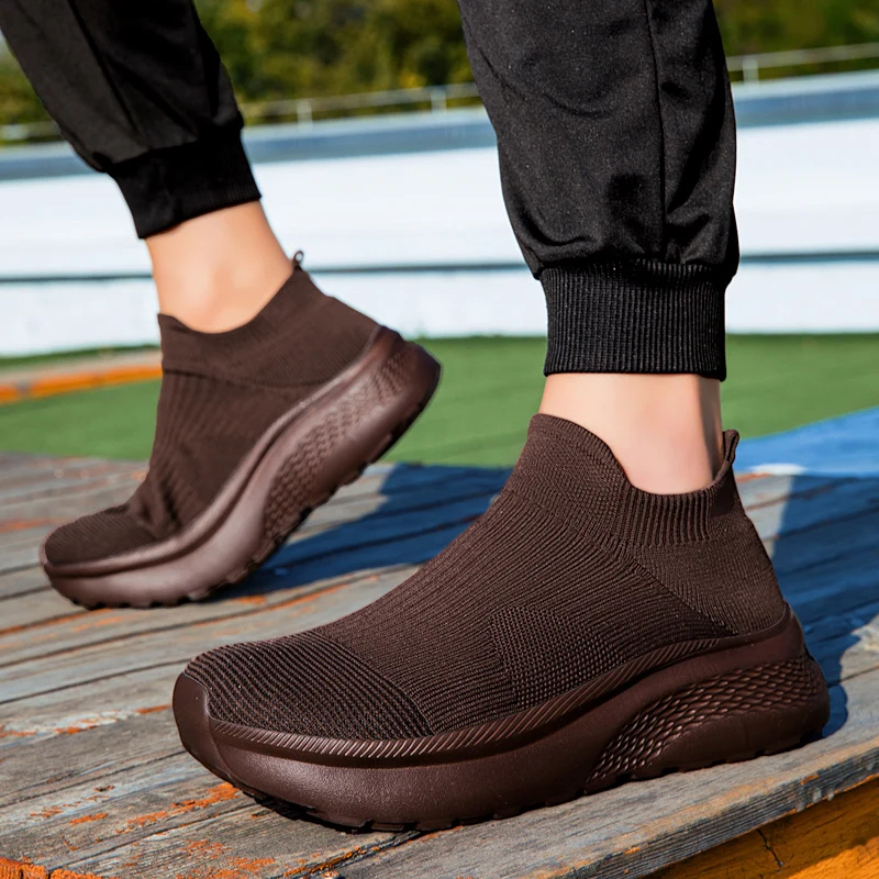 รองเท้าผ้าใบแบบถักปลายเท้ากว้า - Knit Stabilizer Stretch บทวิจารณ์และราคา