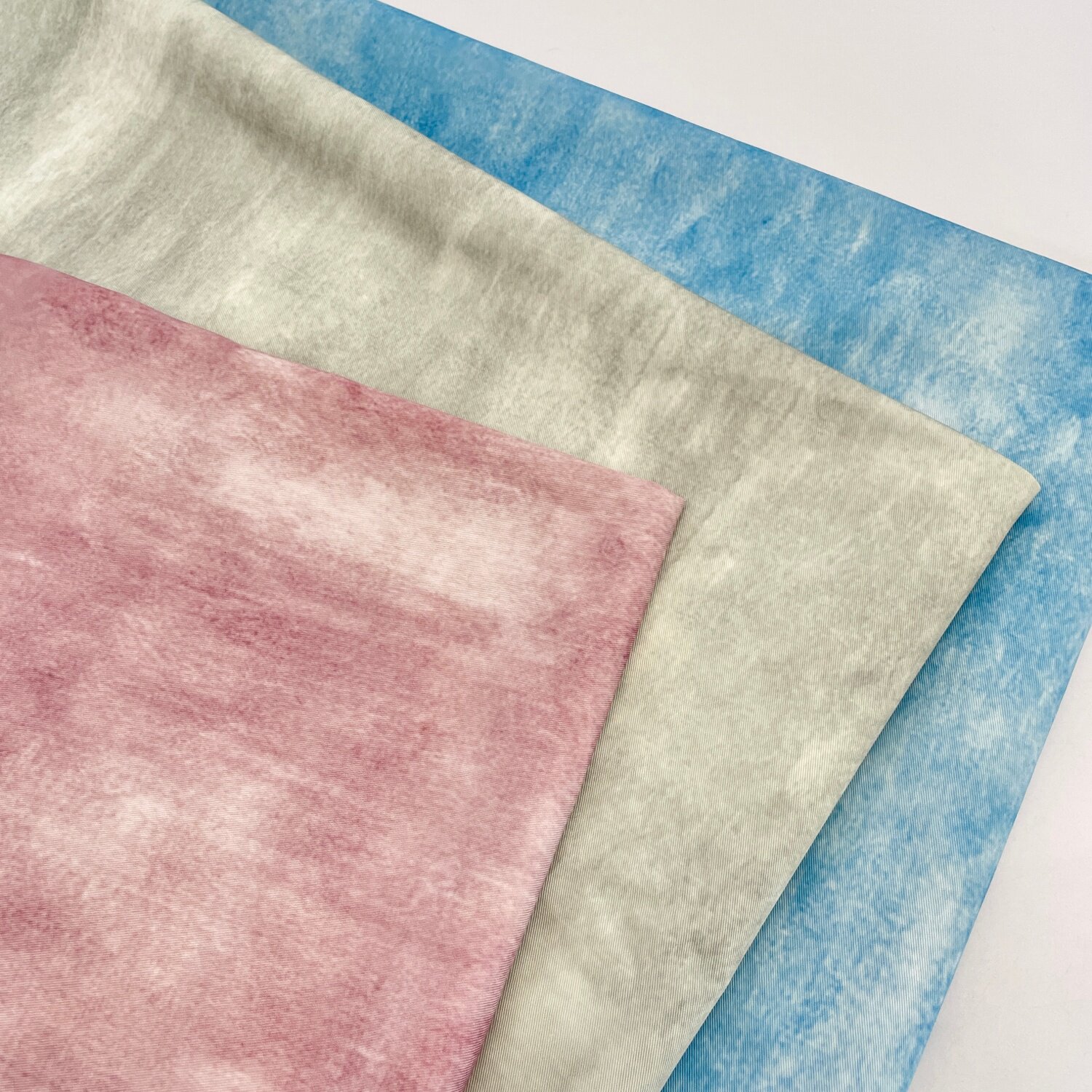 ผ้าไล่เฉดสีชมพู เทา น้ำเงิน สำ - Sewing Tie Dye บทวิจารณ์และราคา