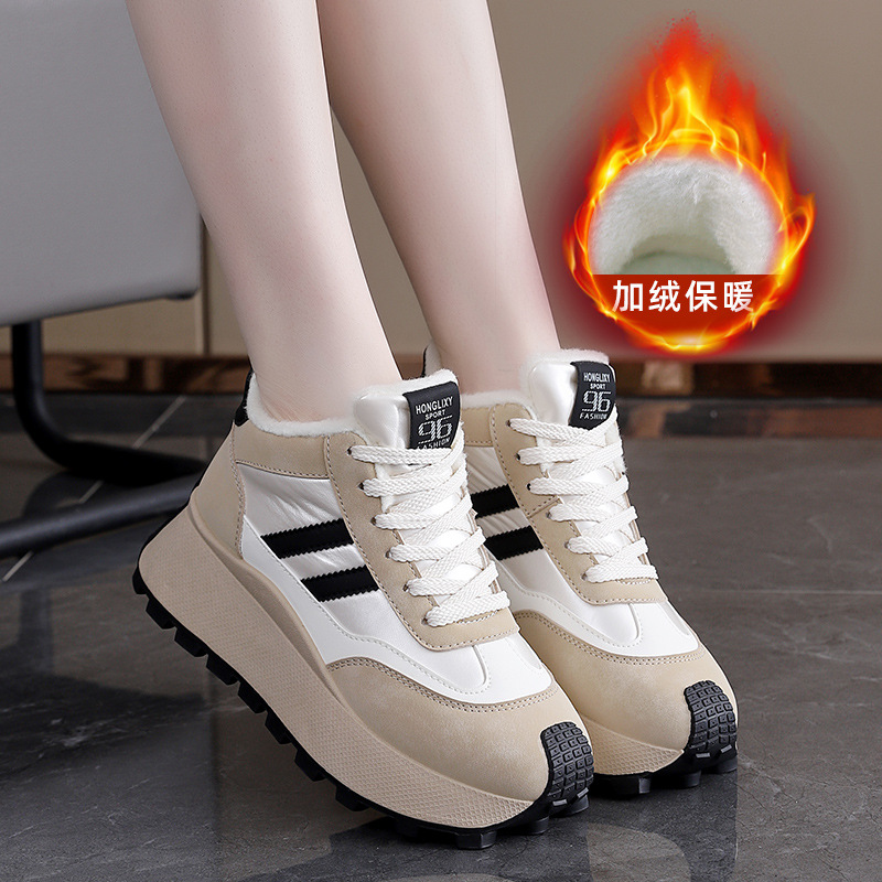 รองเท้าผ้าใบผู้หญิงทรงหุ้มข้อ  - Sewing Fleece บทวิจารณ์และราคา