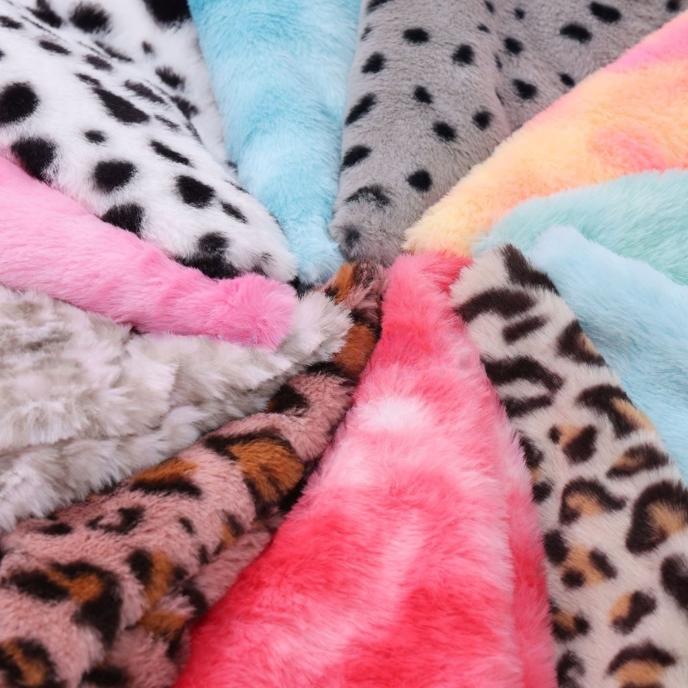 ผ้าขนสัตว์เทียมลายไท-ได แจ็คกา - Sewing Tie Dye บทวิจารณ์และราคา