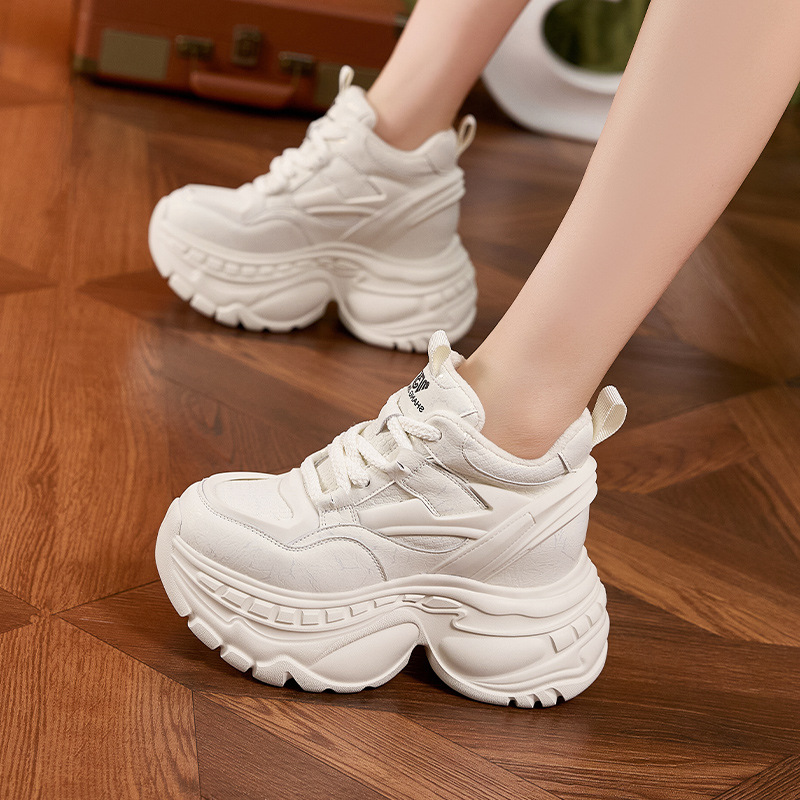 รองเท้าผ้าใบแฟชั่นพื้นหนา 9 ซม - Sewing Fleece บทวิจารณ์และราคา